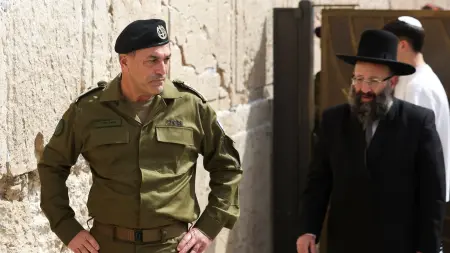 related_news_inside_blogsرئيس الأركان يحذر: الجيش الإسرائيلي على وشك الانهيار لهذا السبب