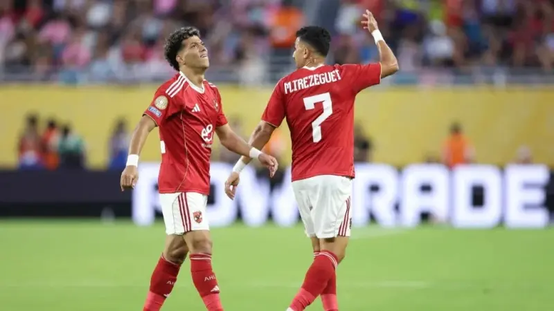 تفاصيل مرض إمام عاشور ومدة غيابه.. ما هي أعراض "فيروس A"؟