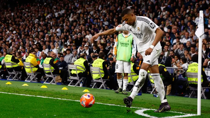 ترتيب الدوري الإسباني - تتويج برشلونة يتأجل.. وفياريال يقترب من دوري الأبطال