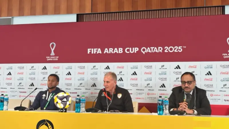 كأس العرب 2025 - السعودية وعمان.. رد مفاجئ من كيروش على العودة لتدريب مصر