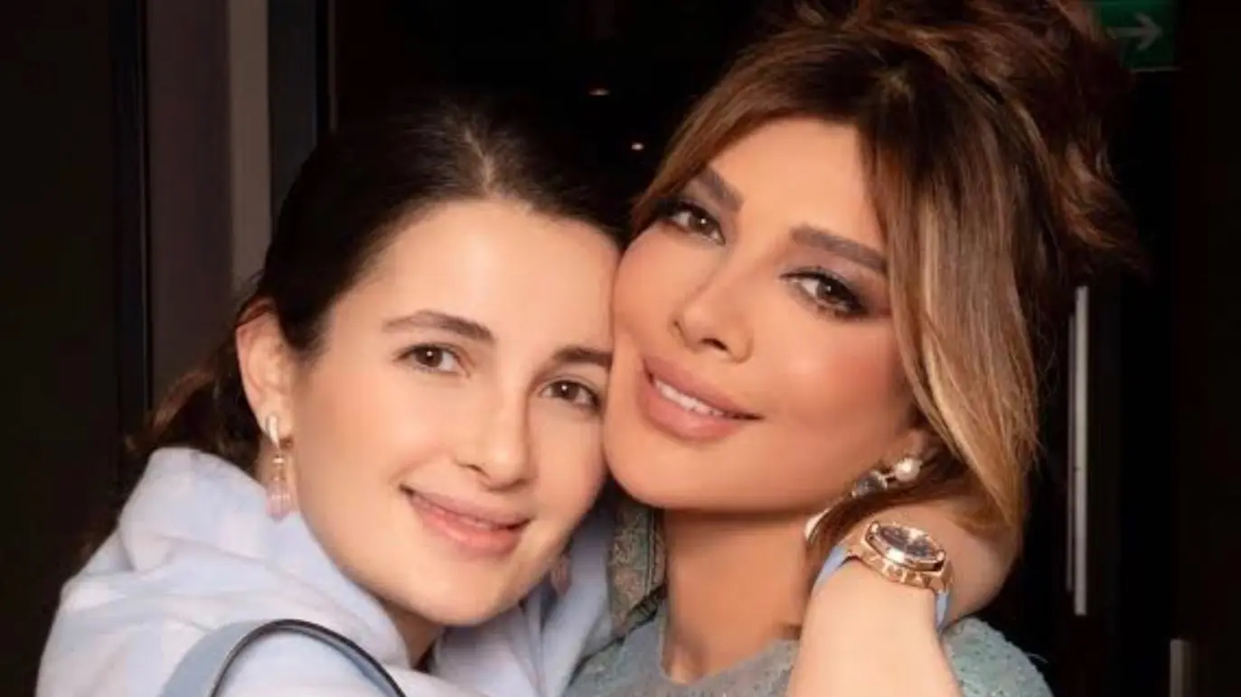 شام الذهبي في جولة مؤثرة بين أحياء دمشق القديمة ( إكس) شام الذهبي في جولة مؤثرة بين أحياء دمشق القديمة ( إكس)
