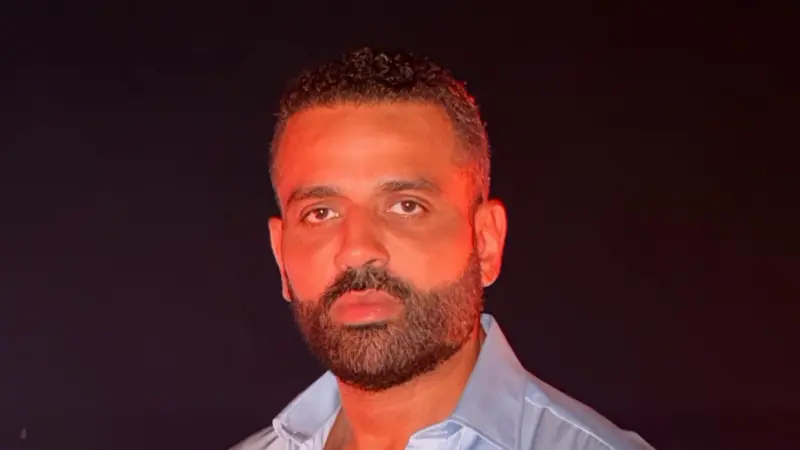 وفاة والد الفنان عمر السعيد.. تعرف إلى موعد ومكان الجنازة
