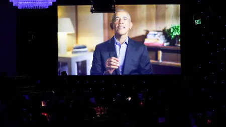 related_news_inside_blogsفيديو - أوباما يُثير الجدل: الكائنات الفضائية حقيقية