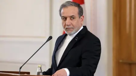 إيران ترد على تصريحات الرئيس اللبناني برسالة غامضة