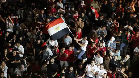 related_news_inside_blogsكأس العالم 2026 - دموع وفخر.. كيف ودّعت الجماهير المصرية والفلسطينية رحلة الفراعنة التاريخية؟