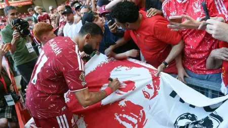 ماذا قال محمد صلاح بعد توديع جماهير ليفربول؟