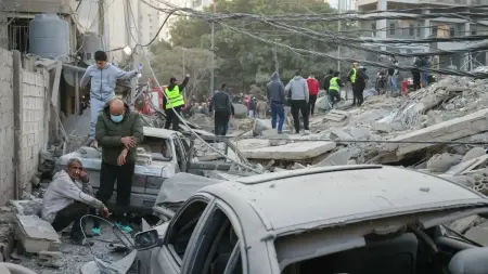 تصعيد إسرائيلي في جنوب لبنان.. أوامر بهدم المنازل وتدمير الجسور