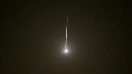 related_news_inside_blogsإصابة مطار بن غوريون بـ"شظايا" إثر هجوم صاروخي إيراني