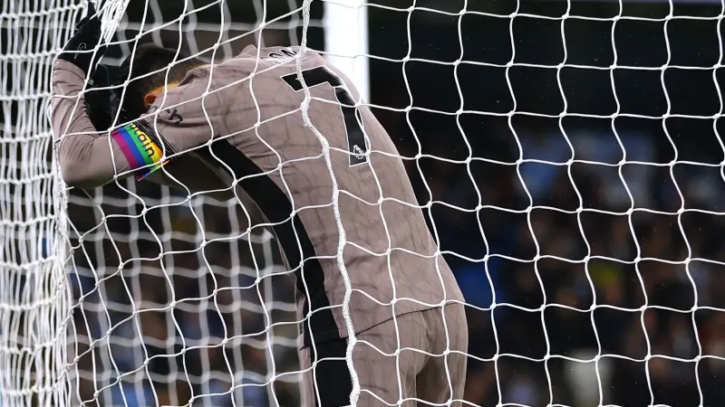 الدوري الإنجليزي.. تعادل مثير بين مانشستر سيتي وتوتنهام ورقم نادر لسون