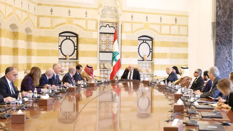 كواليس زيارة الموفد الفرنسي إلى لبنان.. دعم الجيش مقابل حصر السلاح؟