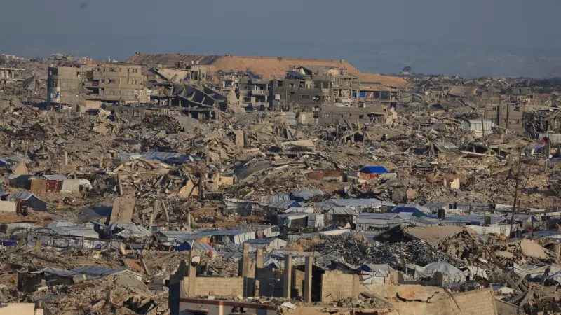 صور - توثيقات حصرية لعملية البحث عن جثة آخر أسير إسرائيلي في غزة