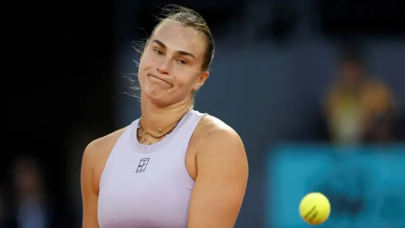 بطولة مدريد للتنس - شفيونتيك وسابالينكا تتقدمان إلى نصف النهائي