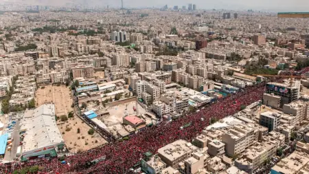 related_news_inside_blogsأخبار اتفاق إيران.. طهران أطلقت 10 صواريخ باليستية على قاعدة الأزرق العسكرية الأردنية