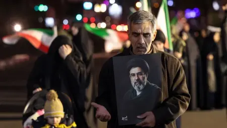 related_news_inside_blogsفيديو - هل يتخلى مجتبى خامنئي عن الفتوى المحرمة في الحرب؟