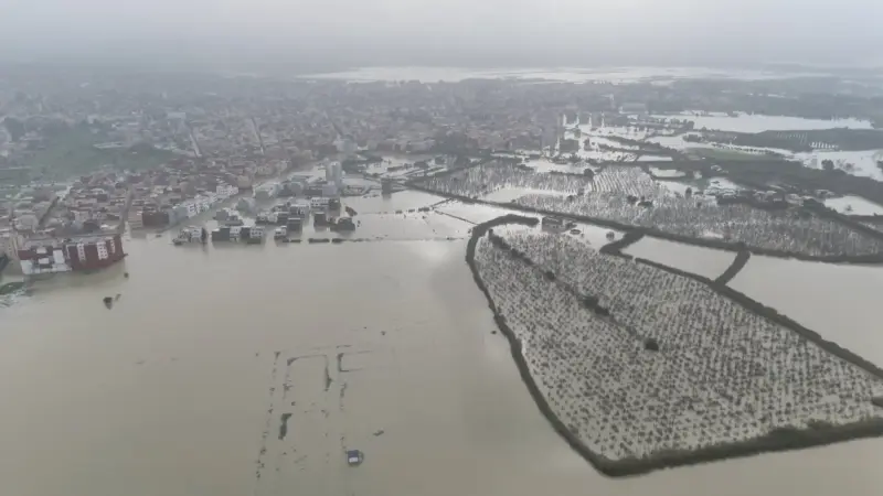 فيديو - فيضانات المغرب.. هل سد "وادي المخازن" في خطر؟