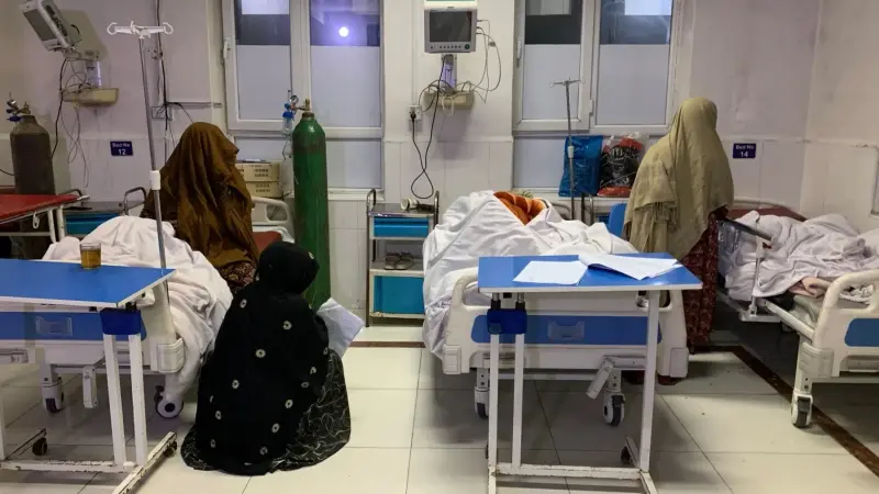 خبير بالأمم المتحدة: نساء أفغانستان بخطر