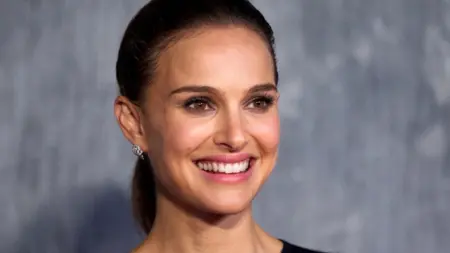 معجزة شخصية.. ناتالي بورتمان تعلن حملها بطفلها الثالث