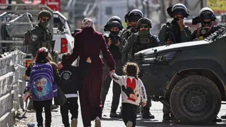 related_news_inside_blogsالقوات الإسرائيلية تنفذ حملة اعتقالات واسعة بالضفة الغربية