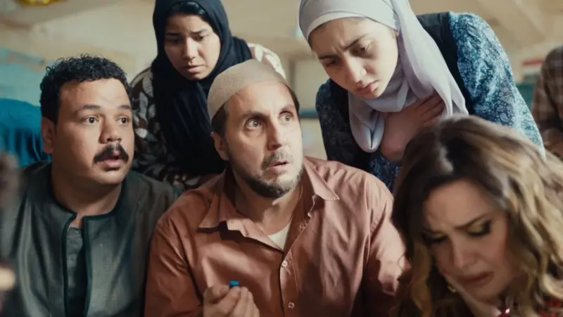 إلغاء الحفلات المسائية يضرب إيرادات السينما المصرية