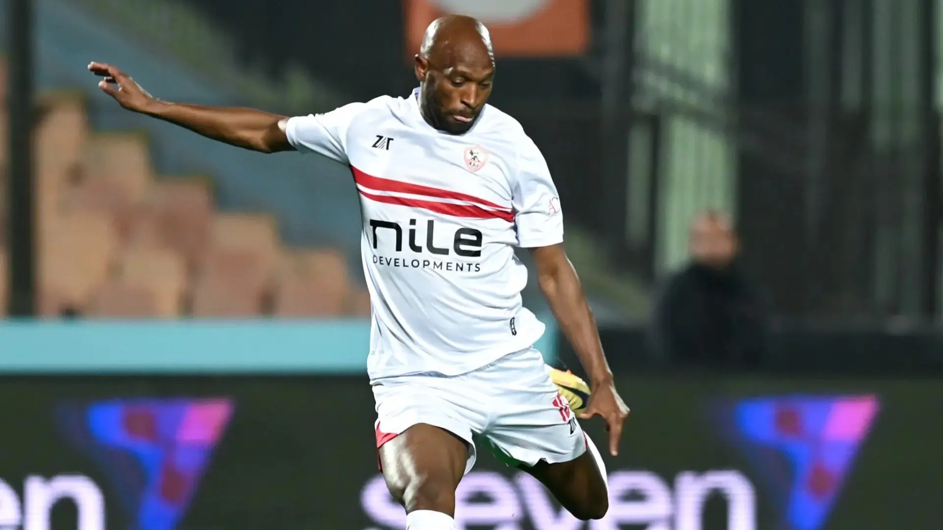 شيكابالا أشعل حماس جماهير الزمالك بفيديو غامض (إكس) شيكابالا أشعل حماس جماهير الزمالك بفيديو غامض (إكس)