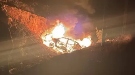 related_news_inside_blogsفيديو وصور - قتلى في غارة إسرائيلية شرق لبنان