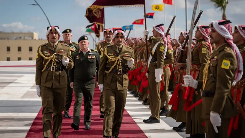 لماذا يعيد ملك الأردن رسم هيكلة الجيش الآن؟