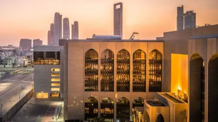 related_news_inside_blogsبنوك الإمارات توسع استثماراتها إلى 872.3 مليار درهم في يناير