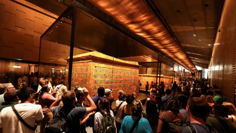 الإفتاء المصرية تعلّق على تلاوة القرآن في المتحف الكبير