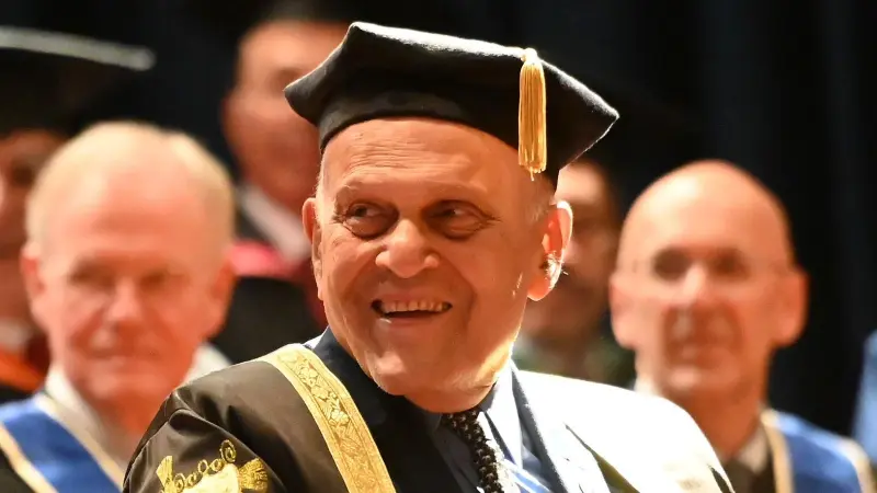 اهتمام واسع بابتكار مجدي يعقوب لصمامات القلب الطبيعية