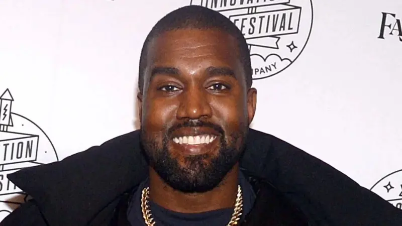 فيروز مفاجأة ألبوم كانييه ويست الجديد Bully.. هل يواجه الملاحقة القانونية؟