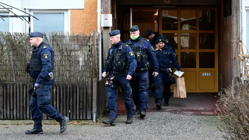 الصور الأولى للعراقي سلوان موميكا حارق المصحف بعد مقتله