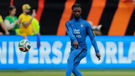 related_news_inside_blogsكامافينغا يحسم موقفه من الرحيل عن ريال مدريد