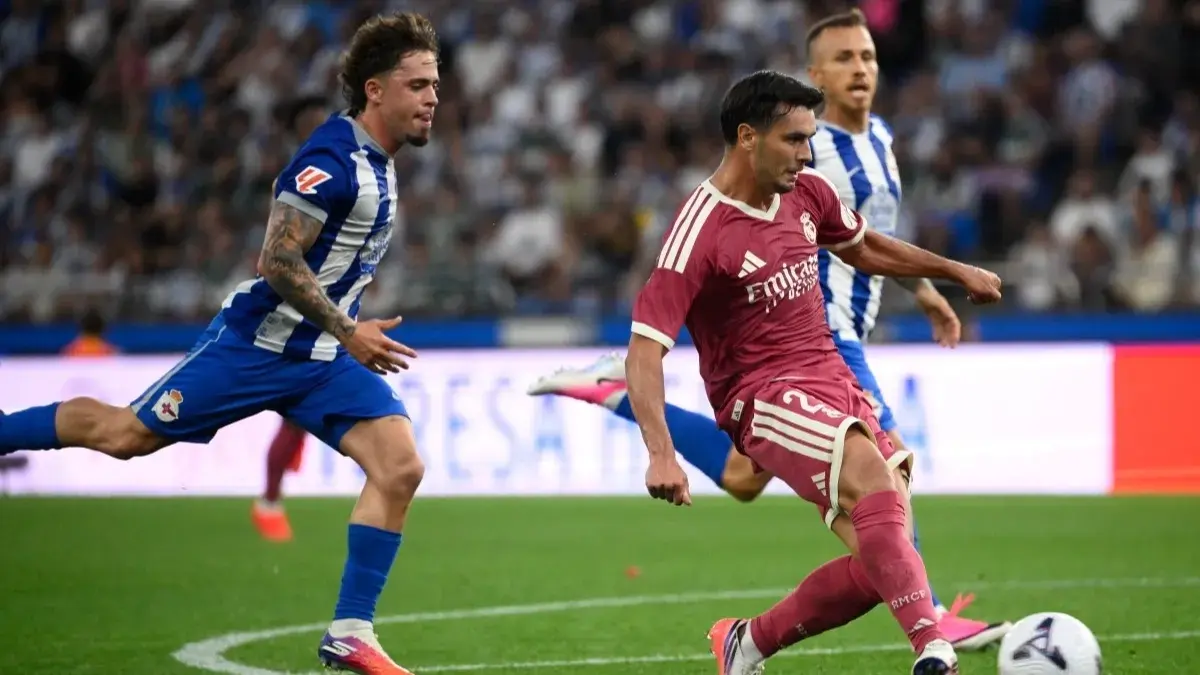 ريال مدريد يواصل تحضيراته قبل انطلاق الموسم الجديد (أ ف ب) ريال مدريد يواصل تحضيراته قبل انطلاق الموسم الجديد (أ ف ب)