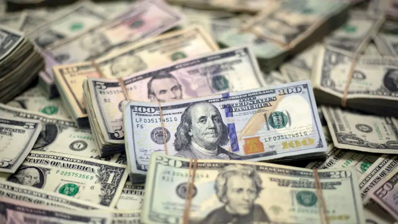 سعر الدولار الأميركي مقابل الجنيه المصري اليوم السبت 16/5/2026.. هدوء نسبي