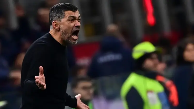 مستقبل سيرجيو كونسيساو على المحك.. ما القصة؟