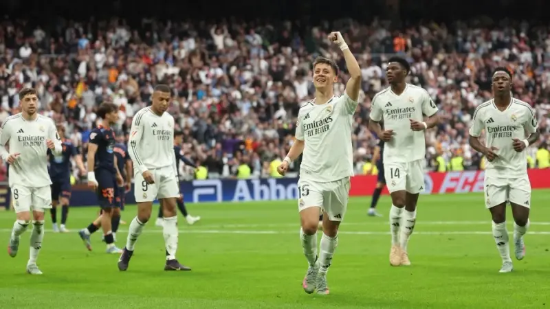 المشهد سبورتس: ريال مدريد يطارد برشلونة.. وهاري كين يكسر اللعنة