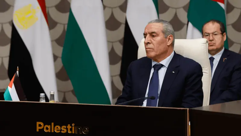 القيادة الفلسطينية أمام مفترق طرق.. حسين الشيخ رجل المرحلة المقبلة؟