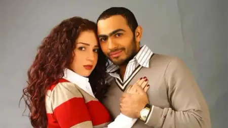 "إنتي حتة مني".. رسالة مؤثرة من تامر حسني للفنانة مي عز الدين