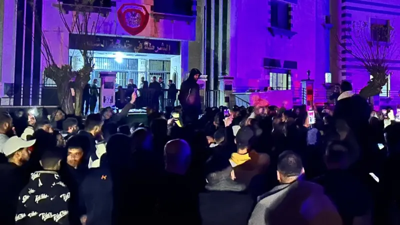 فيديو - سوريا.. هجوم واحتجاجات في السقيلبية بريف حماة