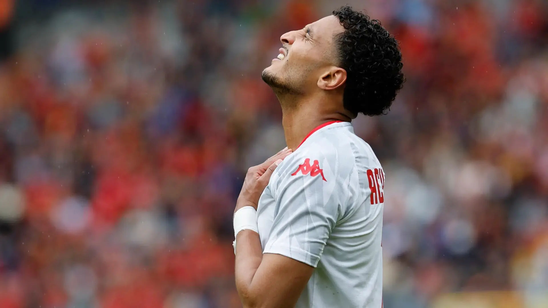 استبعاد إلياس العاشوري من قائمة منتخب تونس (أ ف ب) استبعاد إلياس العاشوري من قائمة منتخب تونس (أ ف ب)
