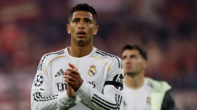 معلق مباراة ريال مدريد وديبورتيفو ألافيس اليوم.. أشهر الأصوات العُمانية