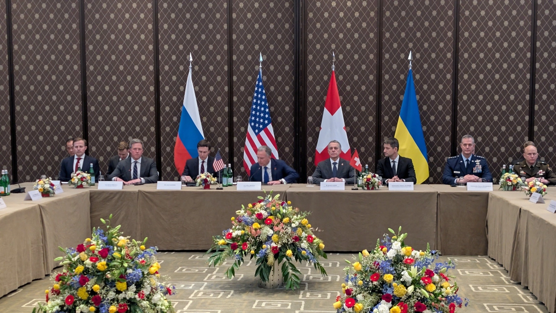 انطلاق جولة جديدة من المحادثات الأوكرانية الأميركية في جنيف 