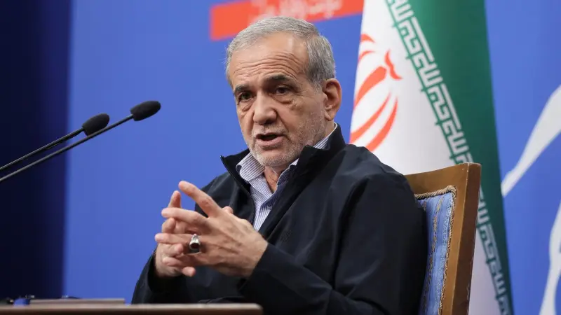 وسط أطول انقطاع للإنترنت.. الرئيس الإيراني يحتفل باليوم العالمي للاتصالات