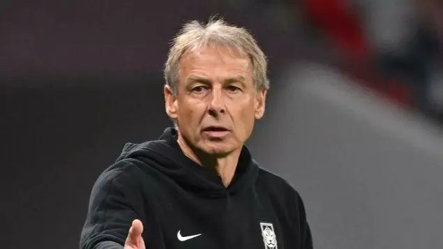 بعد الخسارة المفاجئة.. إقالة كلينزمان من تدريب كوريا الجنوبية