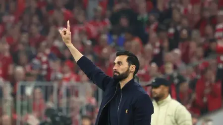 related_news_inside_blogsأربيلوا "غاضب" من طرد كامافينغا.. كيف تحدّث عن مستقبله مع ريال مدريد؟