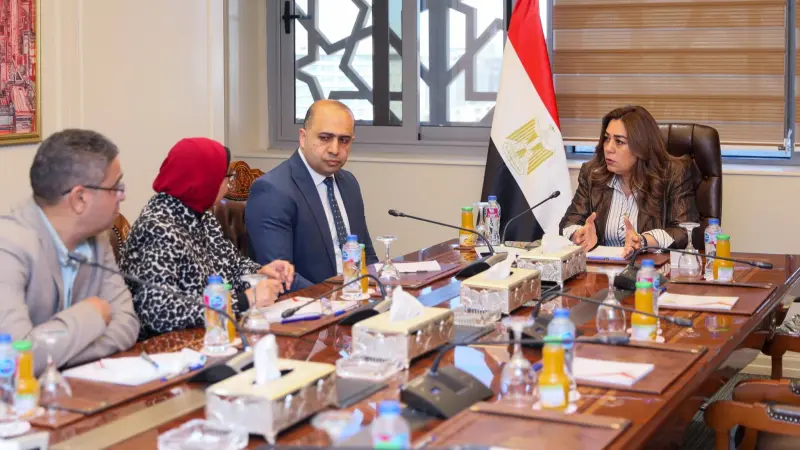 تعرف إلى مواعيد إغلاق المحال التجارية والمطاعم بمصر خلال شهر رمضان