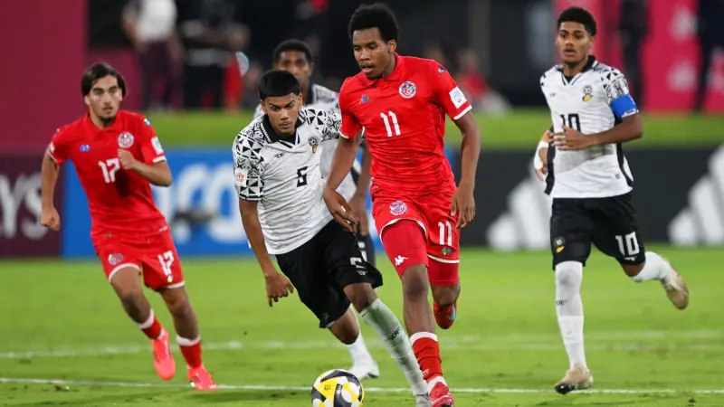 القنوات الناقلة لمباراة تونس ضد بلجيكا اليوم في كأس العالم للناشئين تحت 17 سنة 2025 مع الموعد والتشكيلة