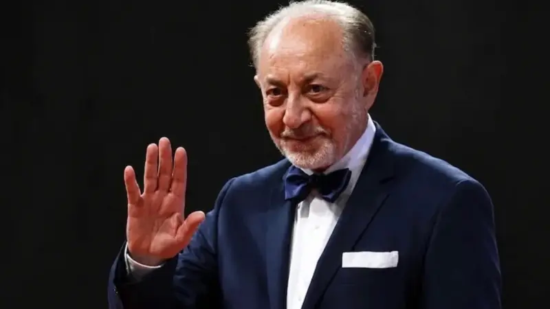 محمد الغيطي يواجه عقوبة إعلامية بسبب انتهاك خصوصية الراحل عبد العزيز مخيون