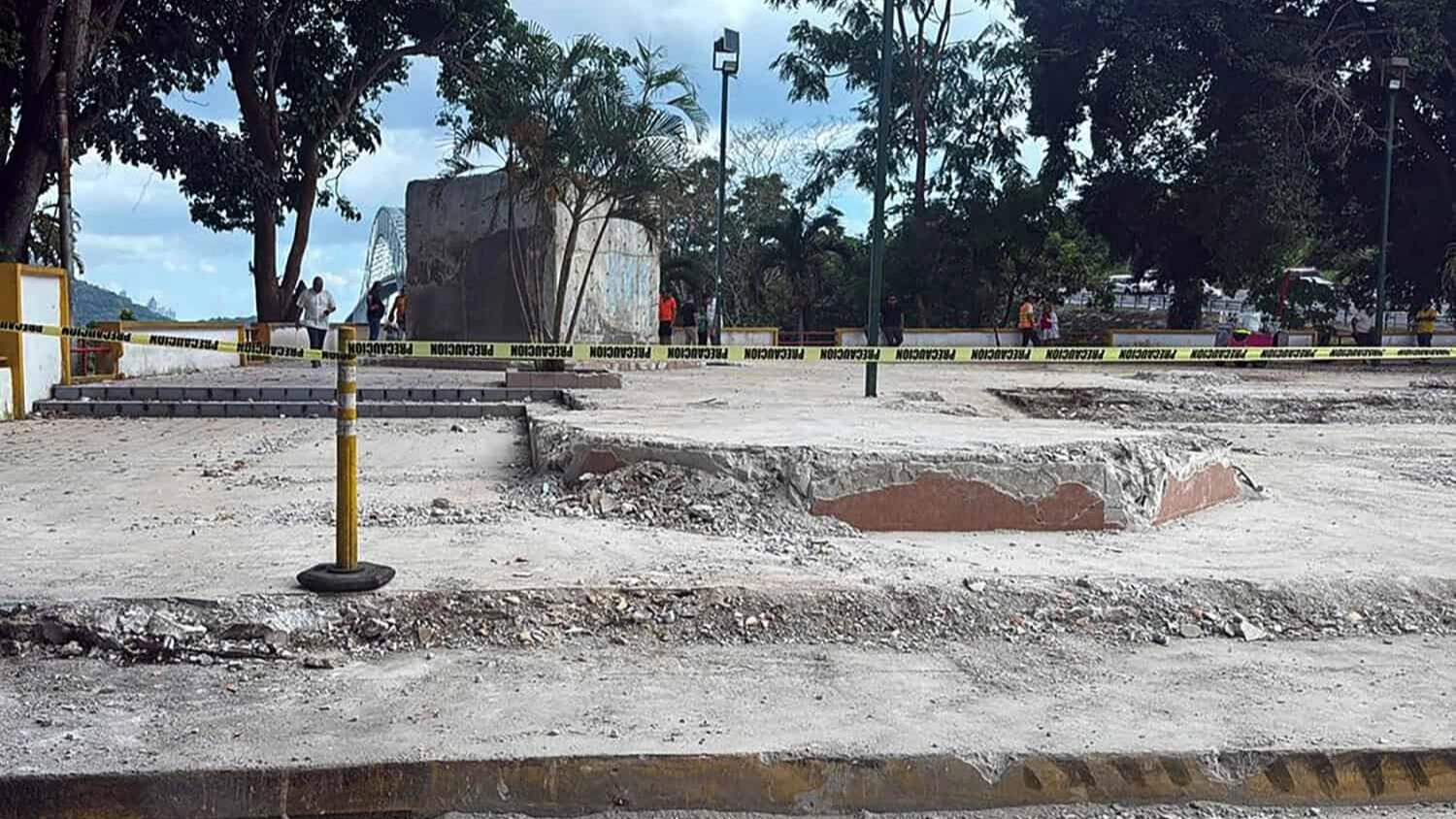 بكين تستنكر هدم نصب تذكاري صيني في بنما 