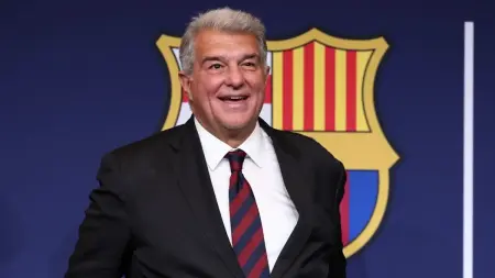 related_news_inside_blogsفيديو - رئيس برشلونة يوجه رسالة دعم لدولة الإمارات